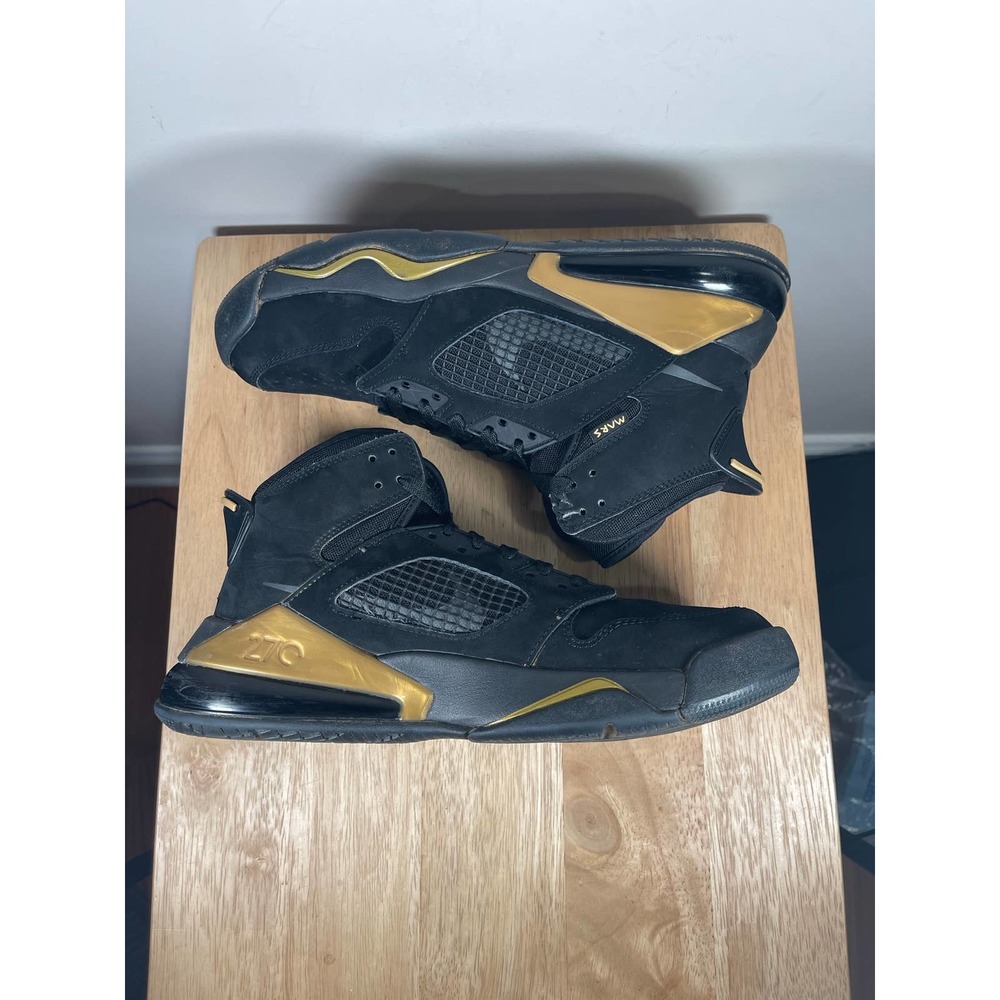 COPY - Jordan Mars 270 Air Max Black Gold Sneaker CD7070-007 sz8.5 - Picture 4 of 9